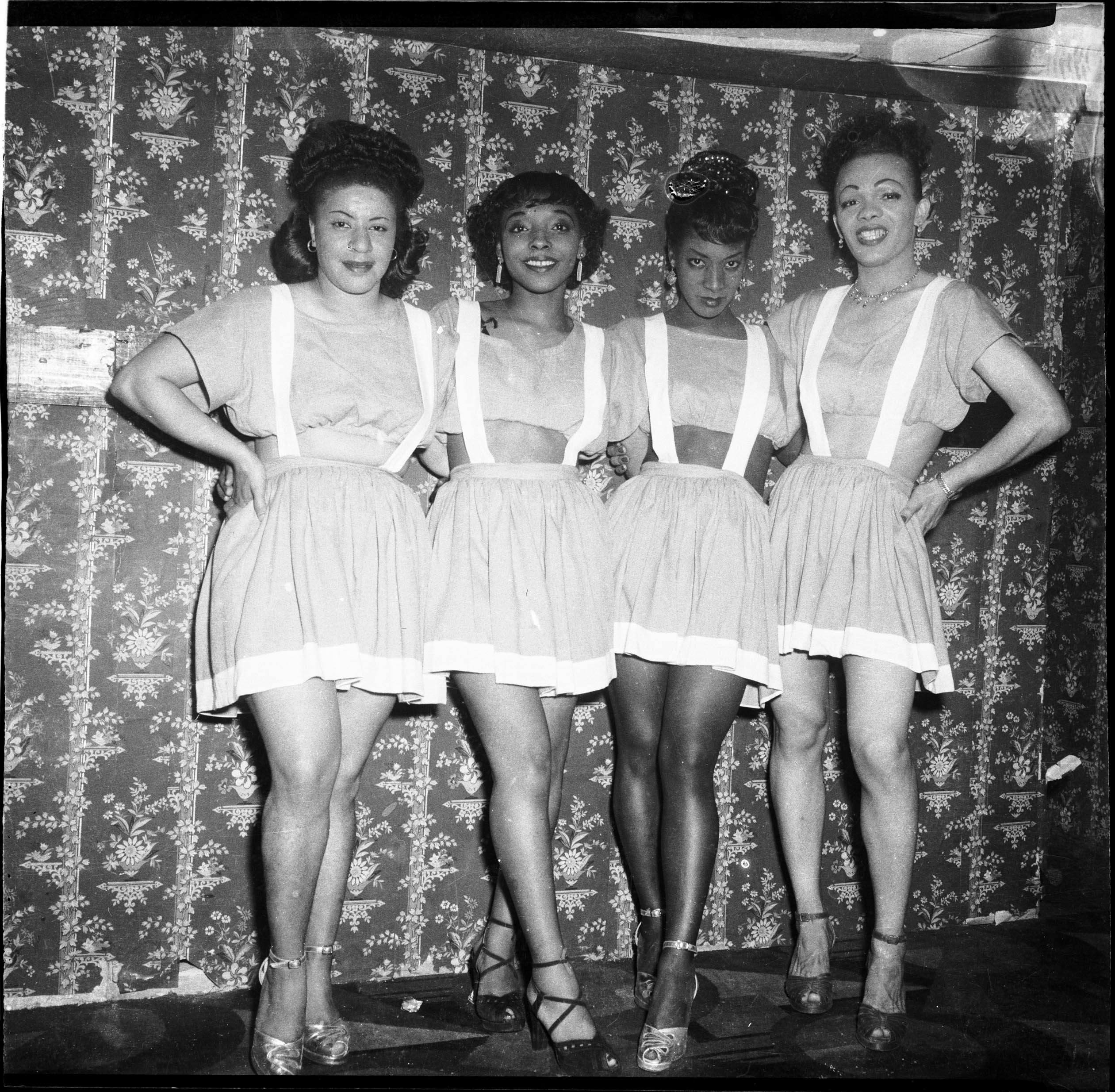 crossdressers in short dresses When you're tall, mini dresses are really short! : r/crossdressing