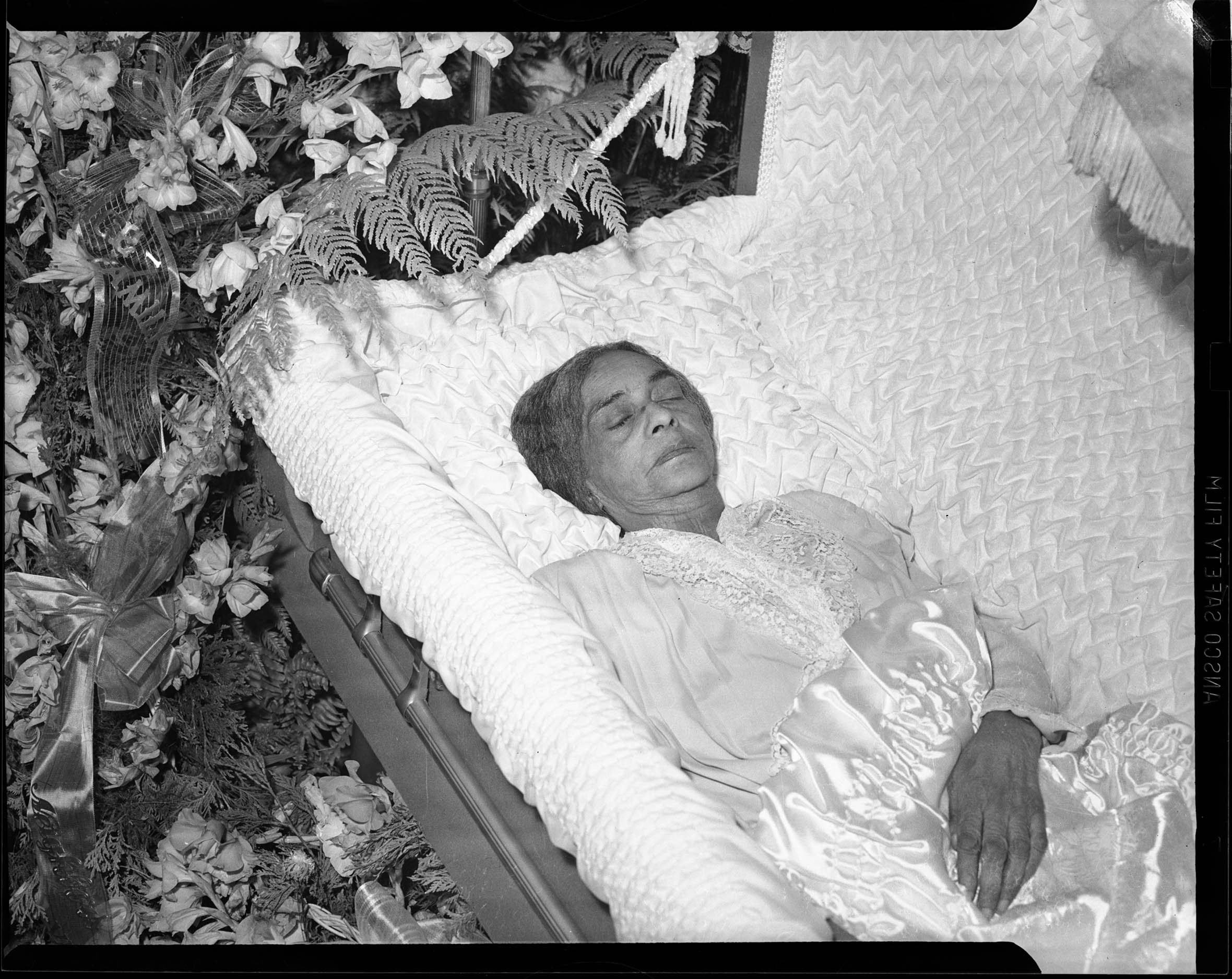 Casket Dress Fashion dresses