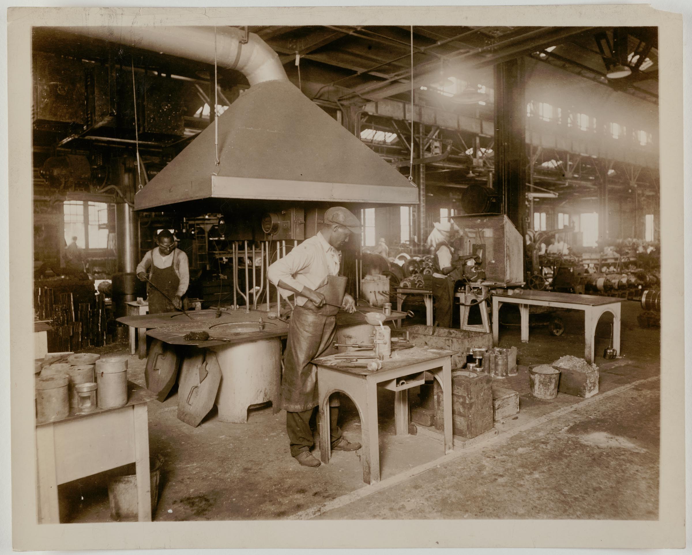 (Industry Pittsburgh Railways Company; Babbitting Department of Car Barn) CMOA Collection