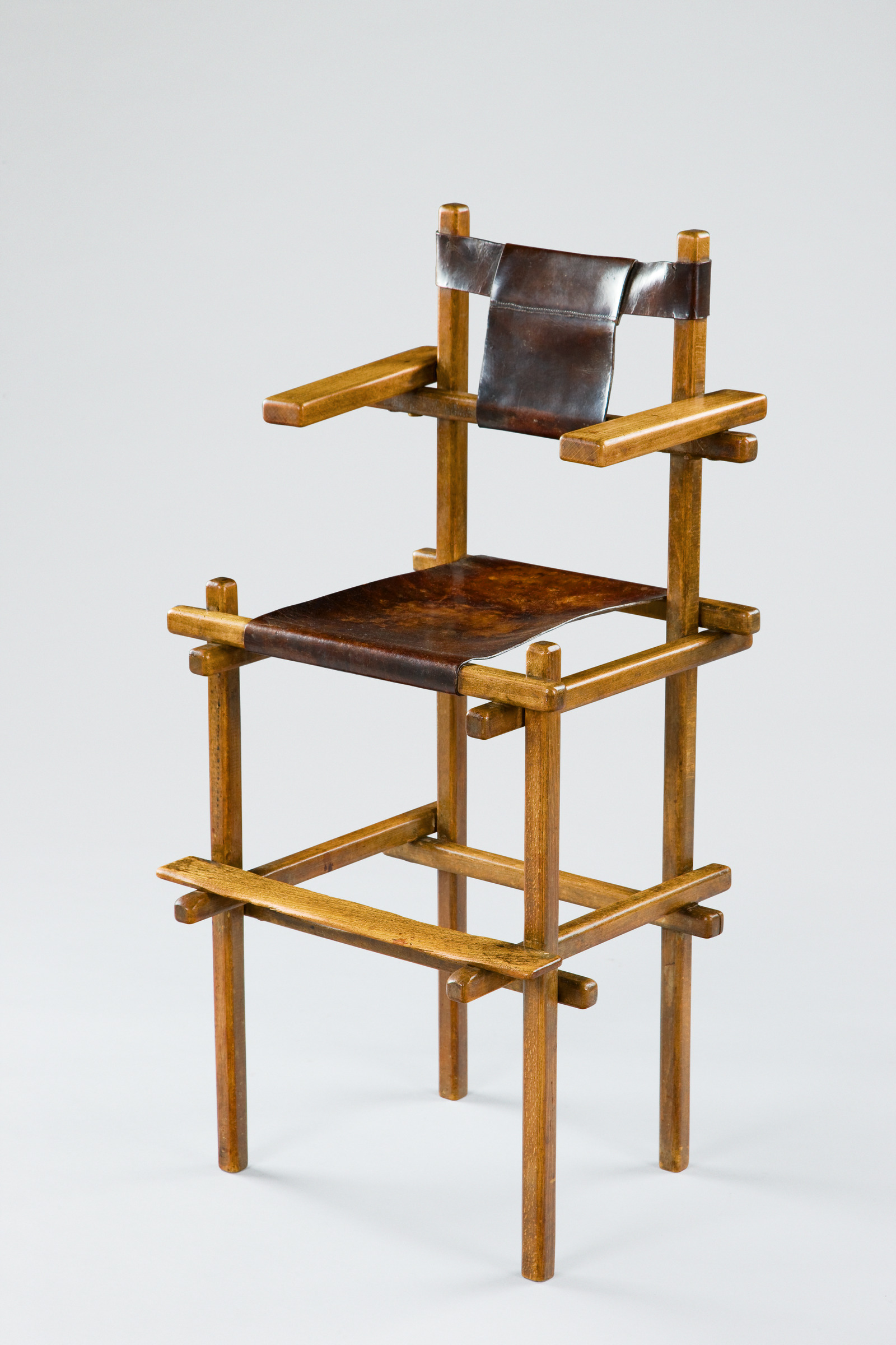 GA 68：Gerrit Thomas Rietveld Gerrit Rietveld Online Shop | Shop Furniture at Pamono