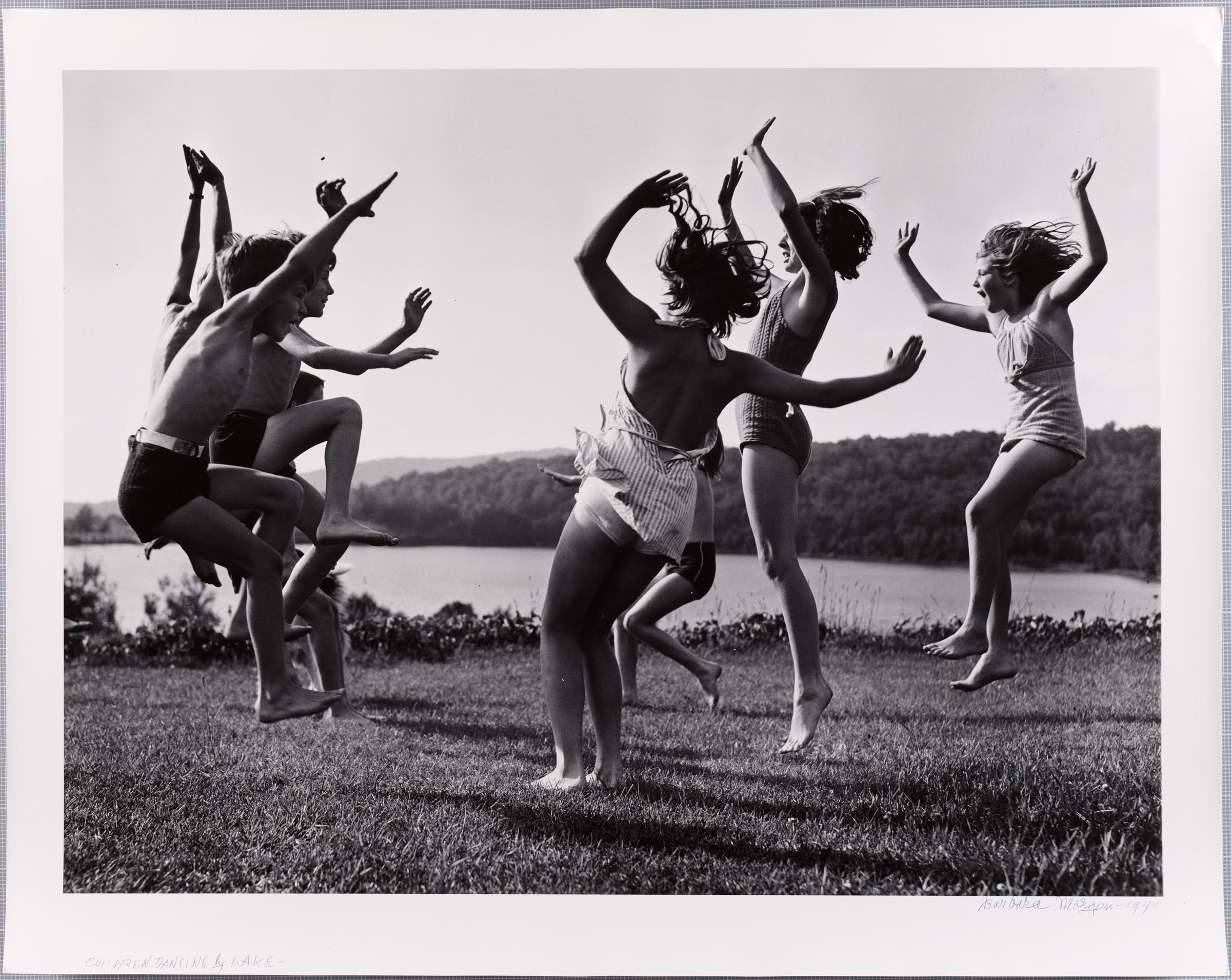 アート・デザイン・音楽 Barbara Morgan Summer's Children Summer's Children: Amazon.co.uk: Morgan, Barbara: Books